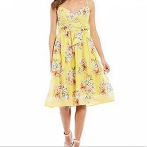 NWT VINCE CAMUTO spring floral dress